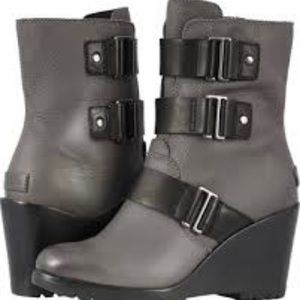 Sorel Gray Wedge Boot